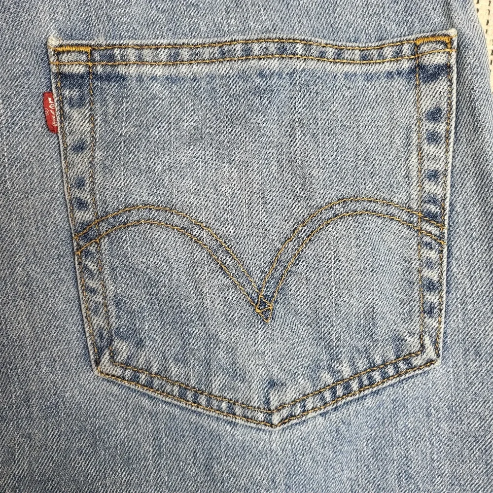 Levis 517 Jeans Mens‎ 38x32 Blue Denim Boot Cut Zip Fly Distressed Hem USA
